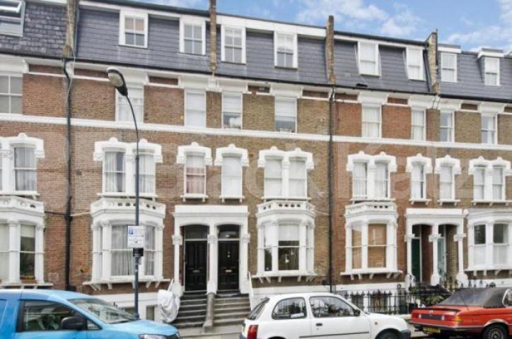 			Garden Flat, 2 Bedroom, 1 bath, 1 reception Flat			 Fielding Road, Shepherds Bush/Brook Green
